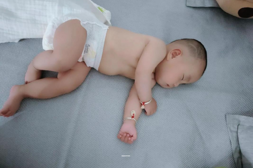 哈尔滨三个月宝宝头围